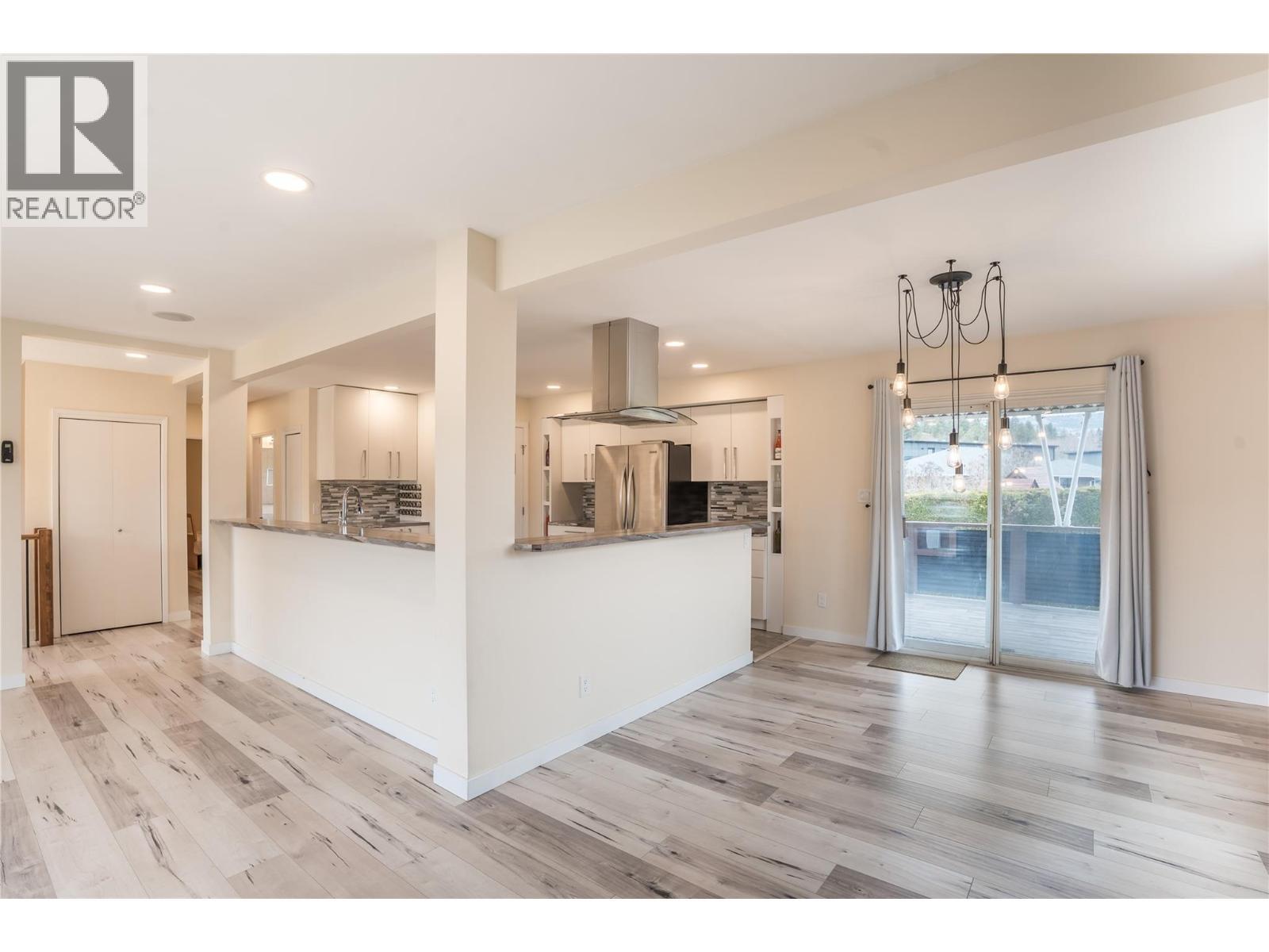 5010 Croil Avenue. Summerland, British Columbia