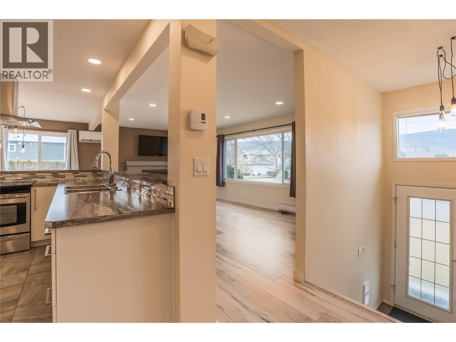 5010 Croil Avenue. Summerland, British Columbia