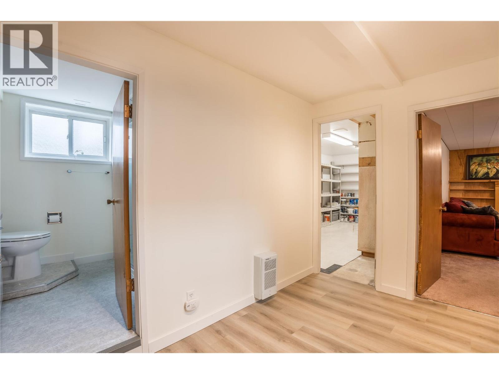 5010 Croil Avenue. Summerland, British Columbia