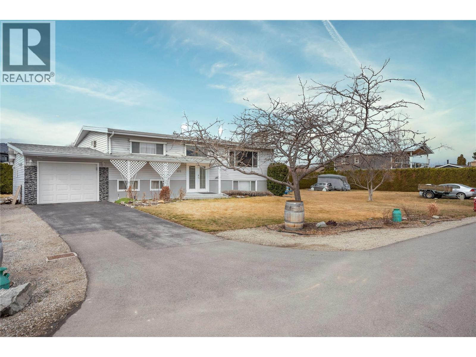5010 Croil Avenue. Summerland, British Columbia