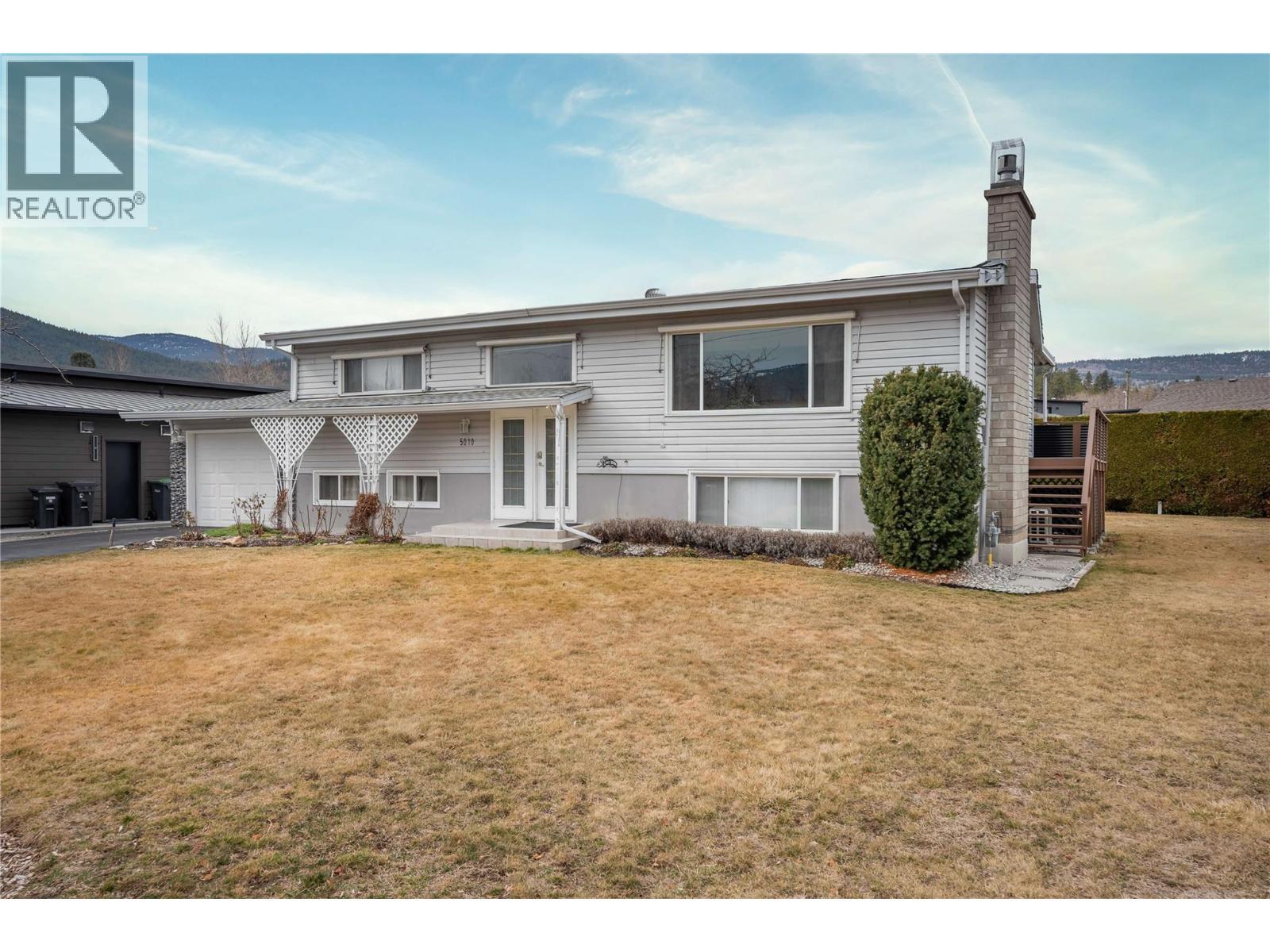 5010 Croil Avenue. Summerland, British Columbia