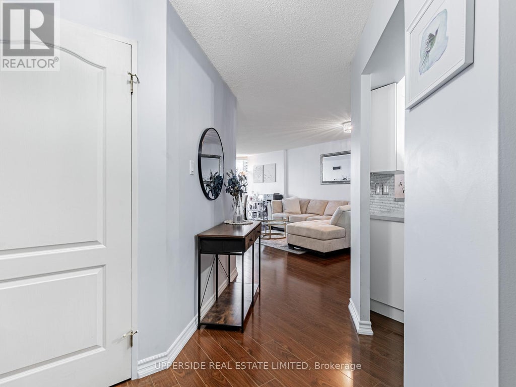 512 - 7420 Bathurst Street, Vaughan (brownridge)