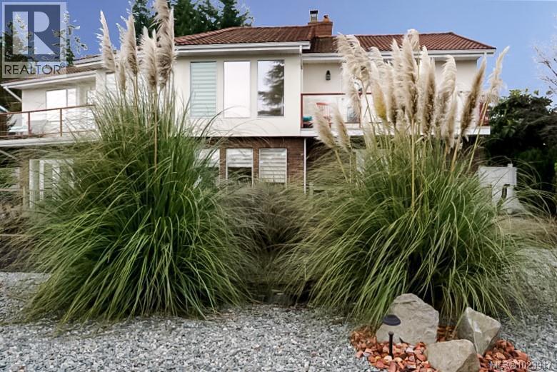 511 Panorama Place, Parksville