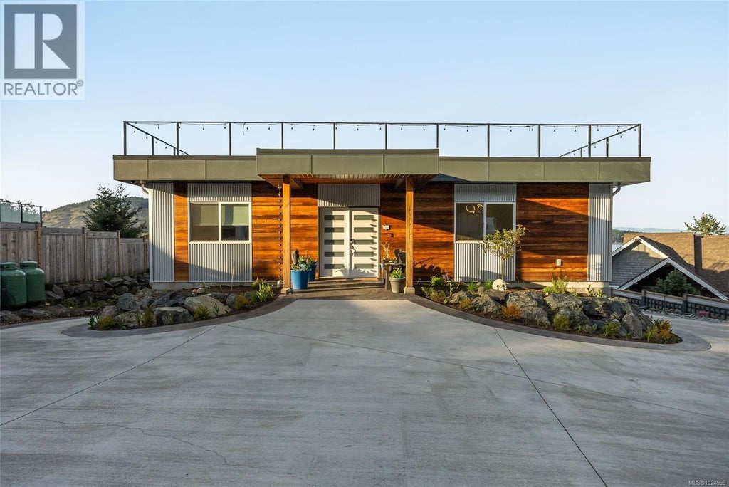 8578 Rumming Road, Lantzville