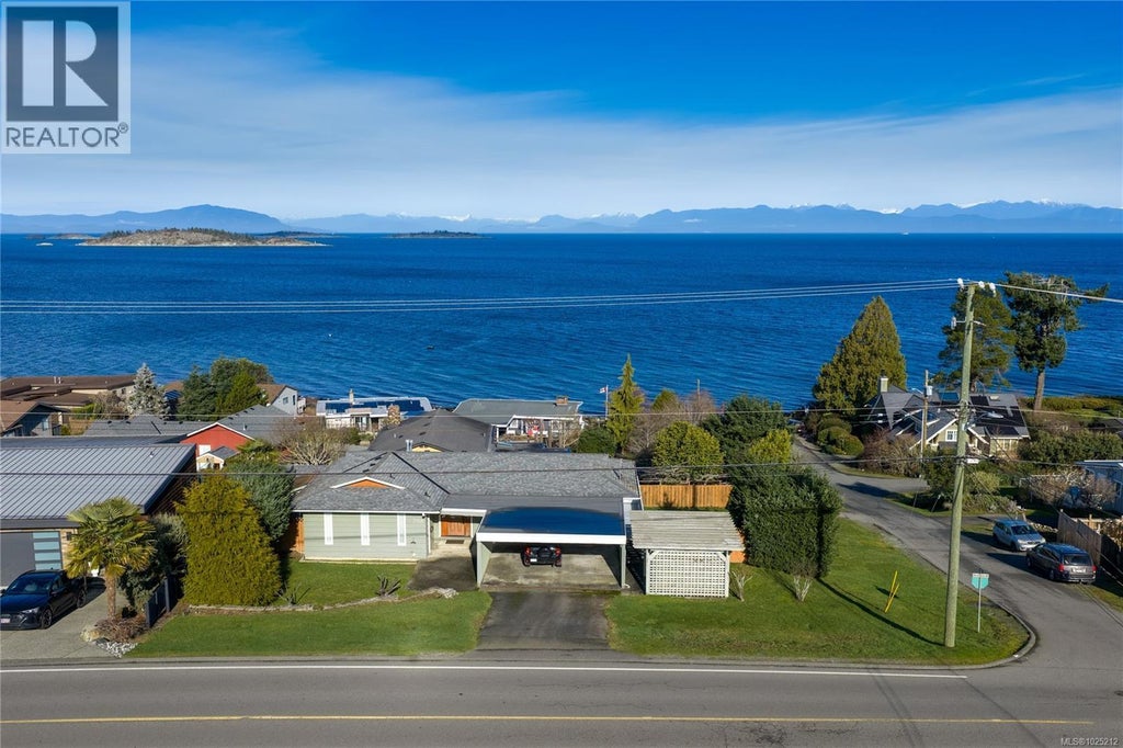 7158 Dickinson Road, Lantzville