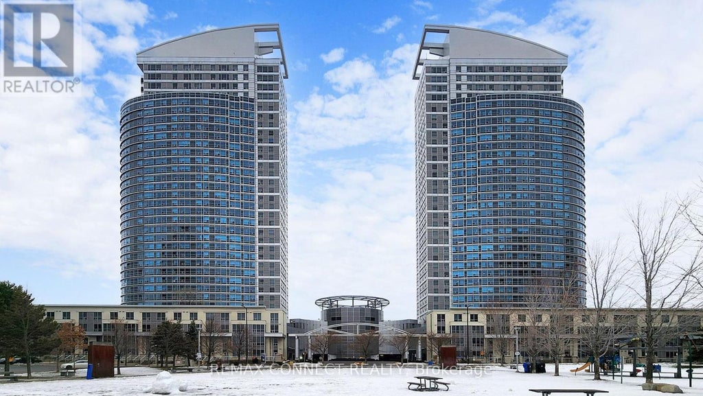 3111 - 36 Lee Centre Drive, Toronto (woburn)