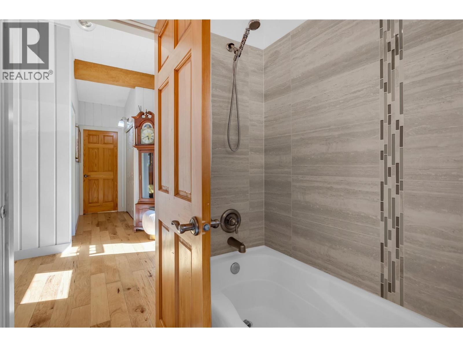 12110 Trewhitt Road W. Lake Country, British Columbia