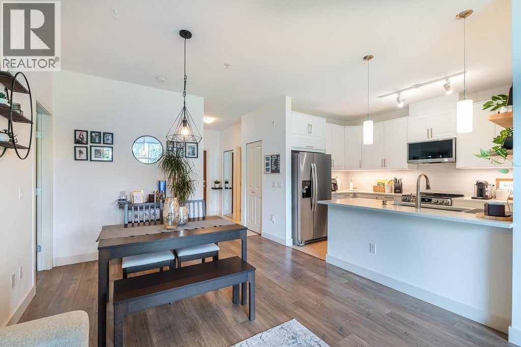 318 2477 Kelly Avenue, Port Coquitlam