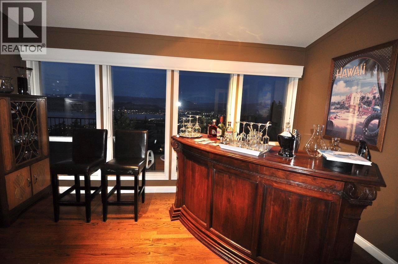 1837 Shaleridge Place. West Kelowna, British Columbia