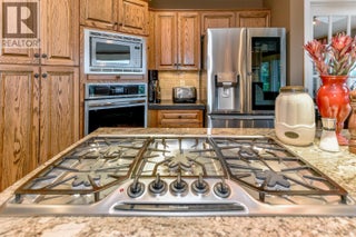 1837 Shaleridge Place. West Kelowna, British Columbia