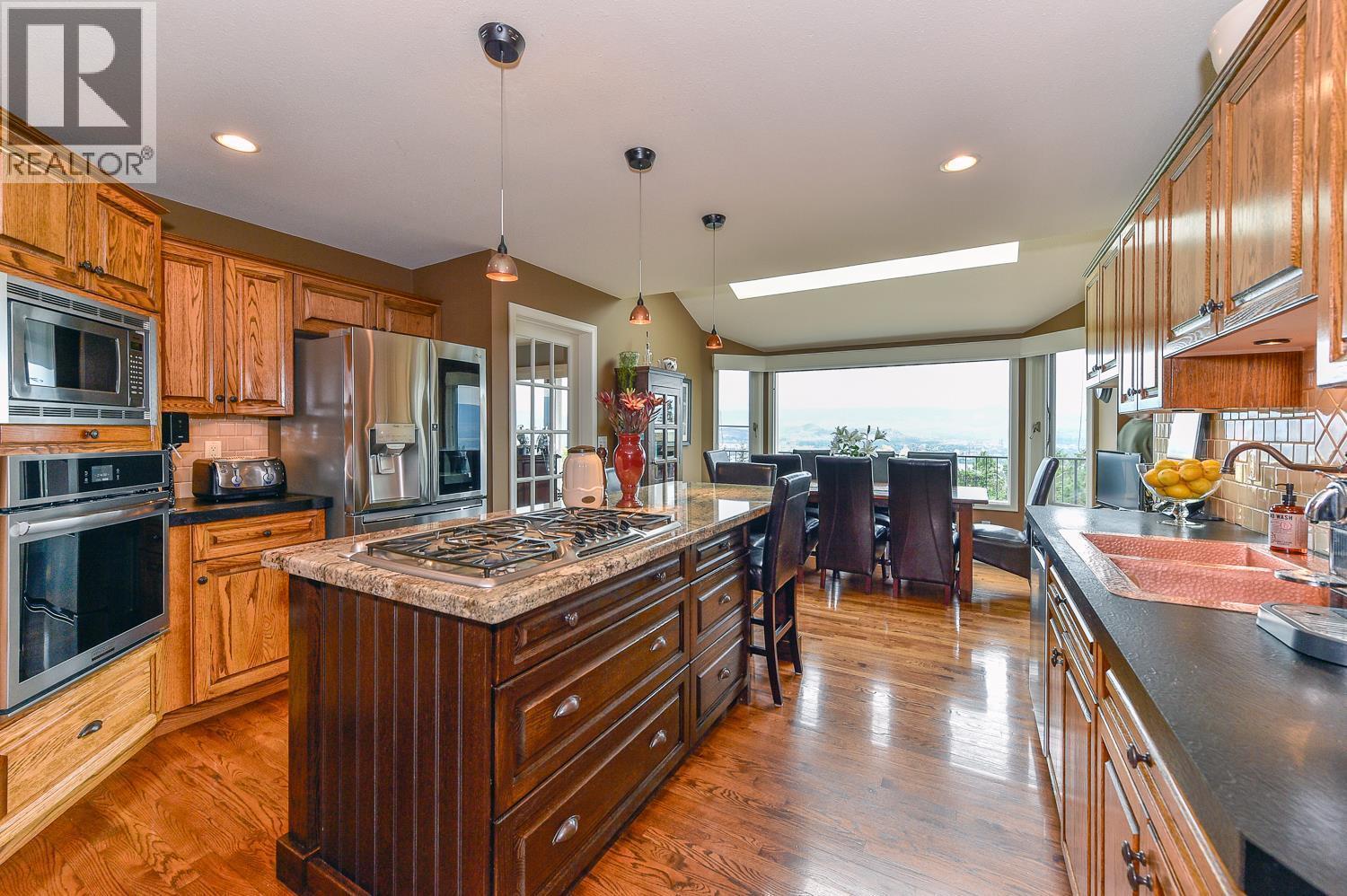 1837 Shaleridge Place. West Kelowna, British Columbia