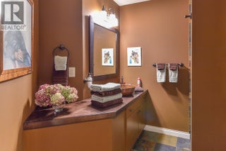 1837 Shaleridge Place. West Kelowna, British Columbia