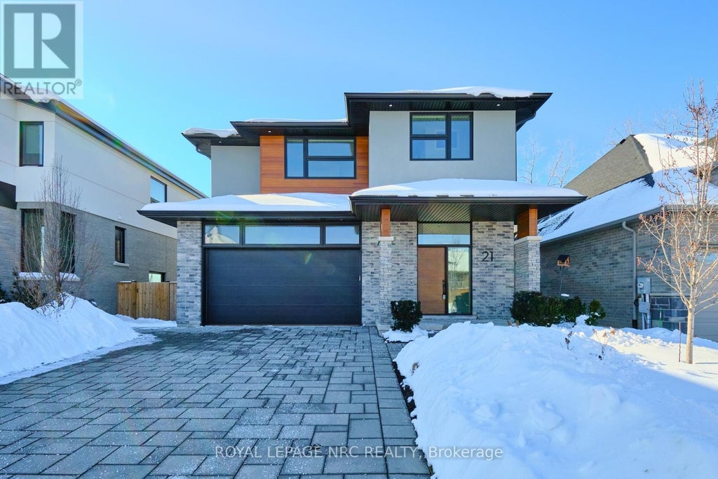 21 Singer Street, Thorold (hurricane/merrittville)