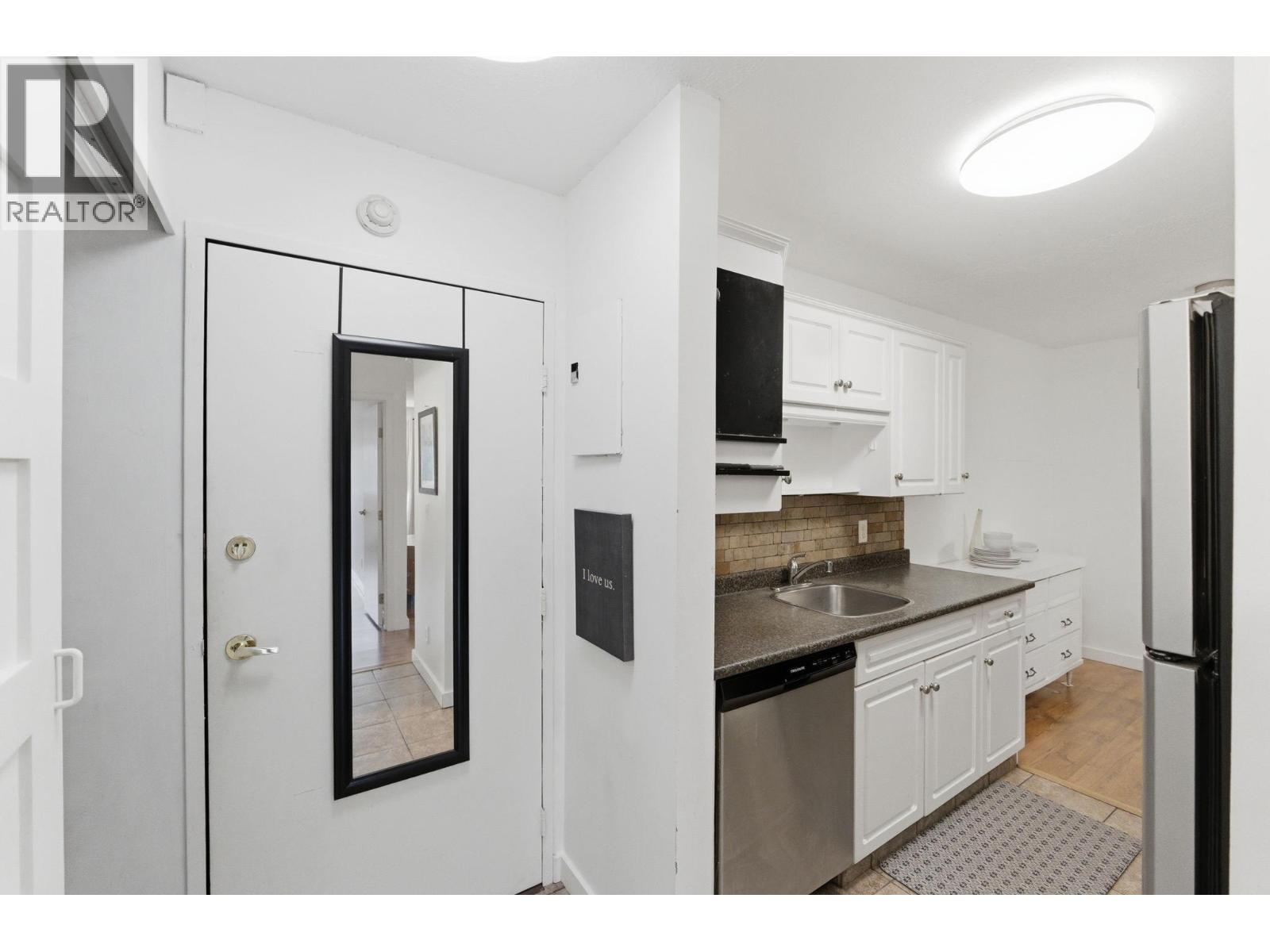 445 All Star Court Unit# 207. Kelowna, British Columbia