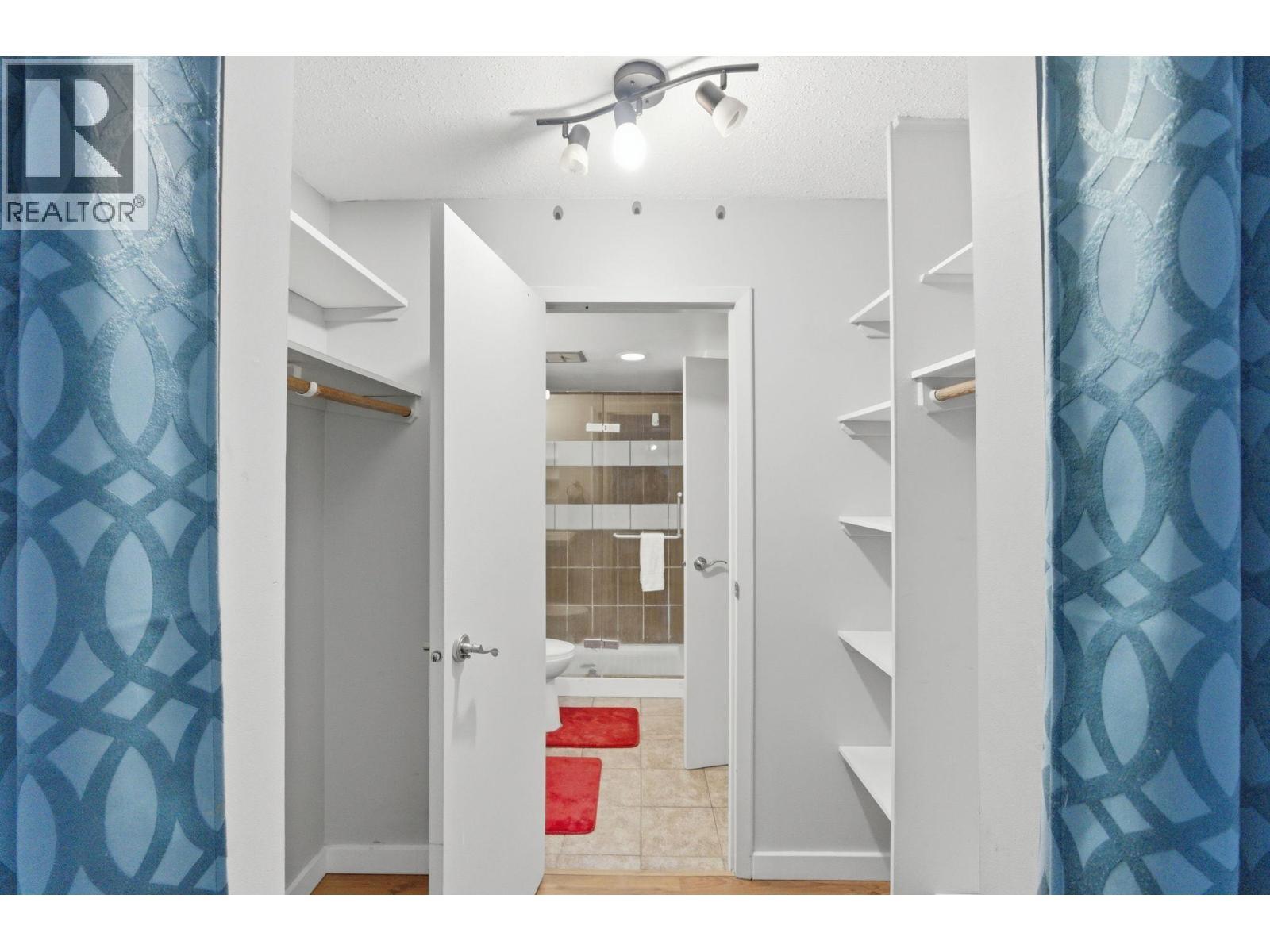 445 All Star Court Unit# 207. Kelowna, British Columbia