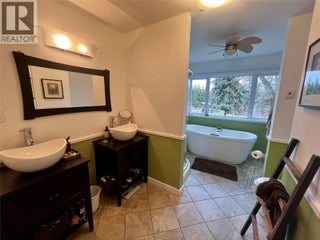 12914 Oyama Road. Lake Country, British Columbia