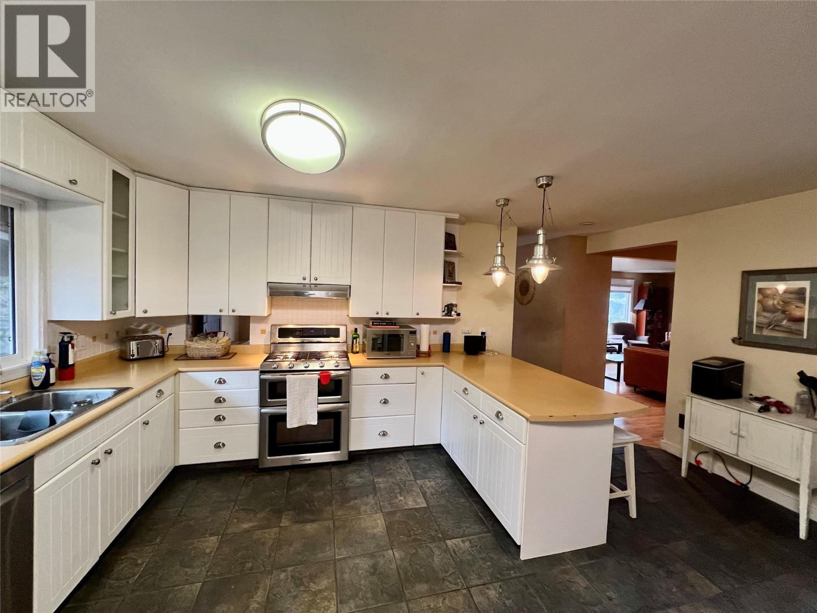 12914 Oyama Road. Lake Country, British Columbia