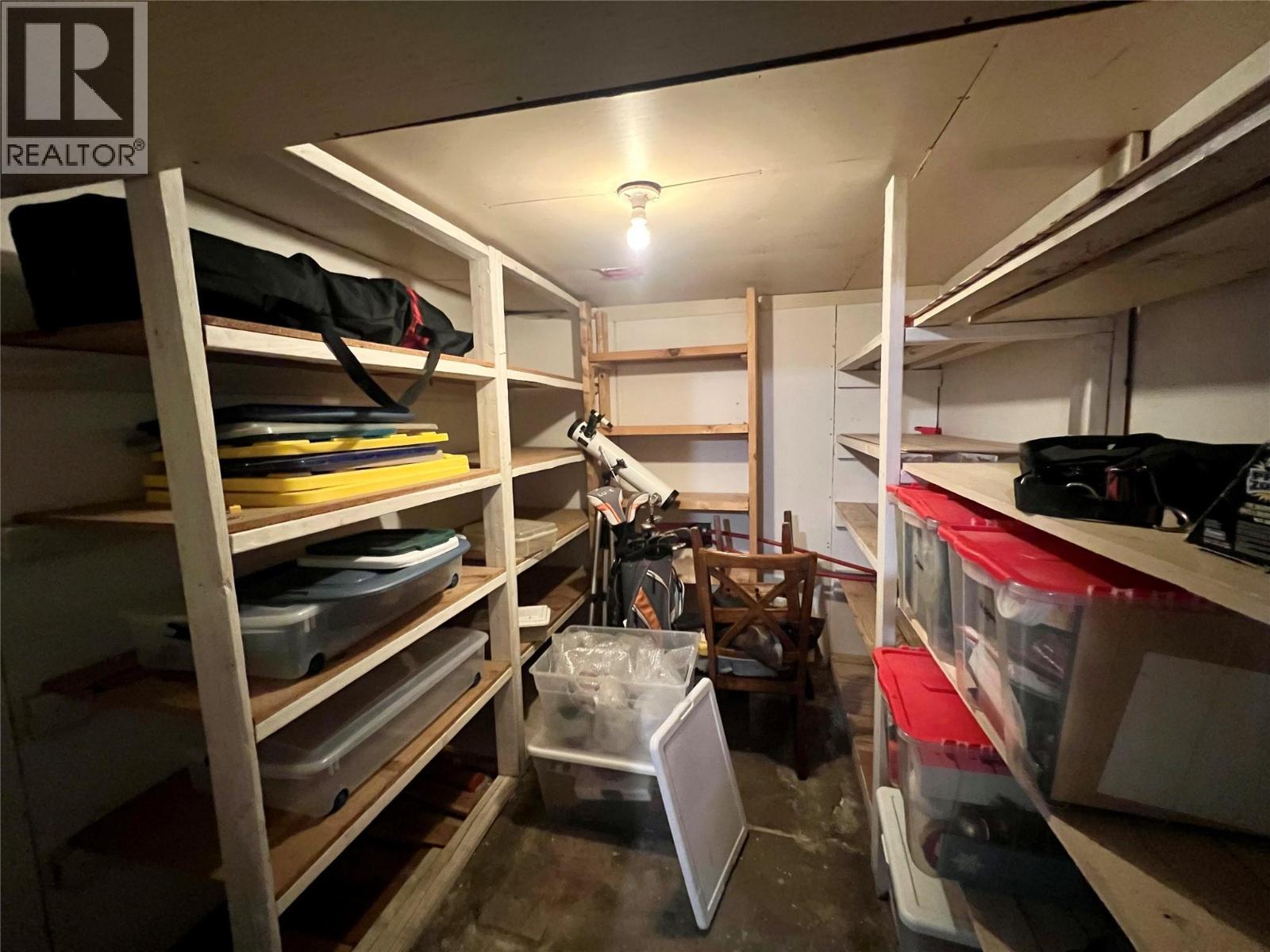 12914 Oyama Road. Lake Country, British Columbia