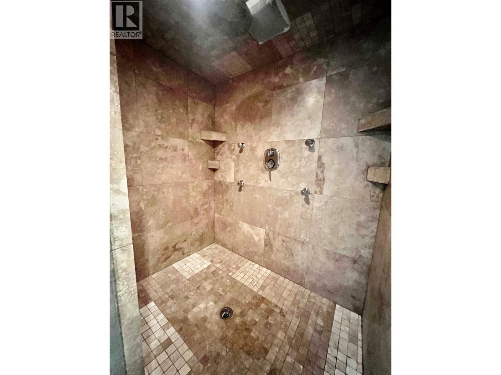 12914 Oyama Road. Lake Country, British Columbia