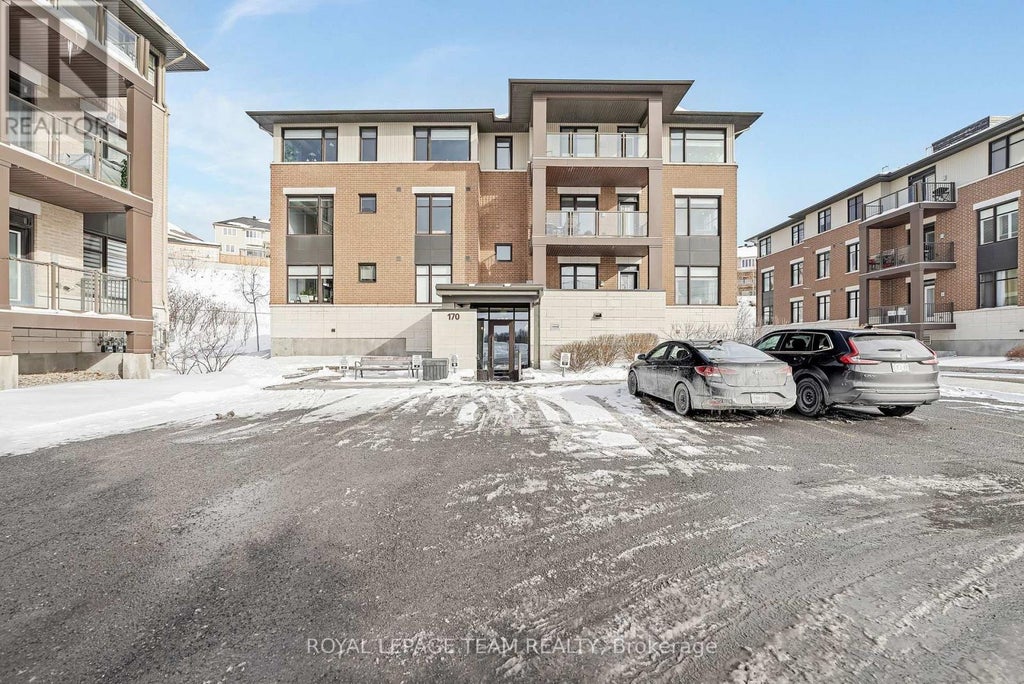 202 - 170 Guelph Private, Ottawa
