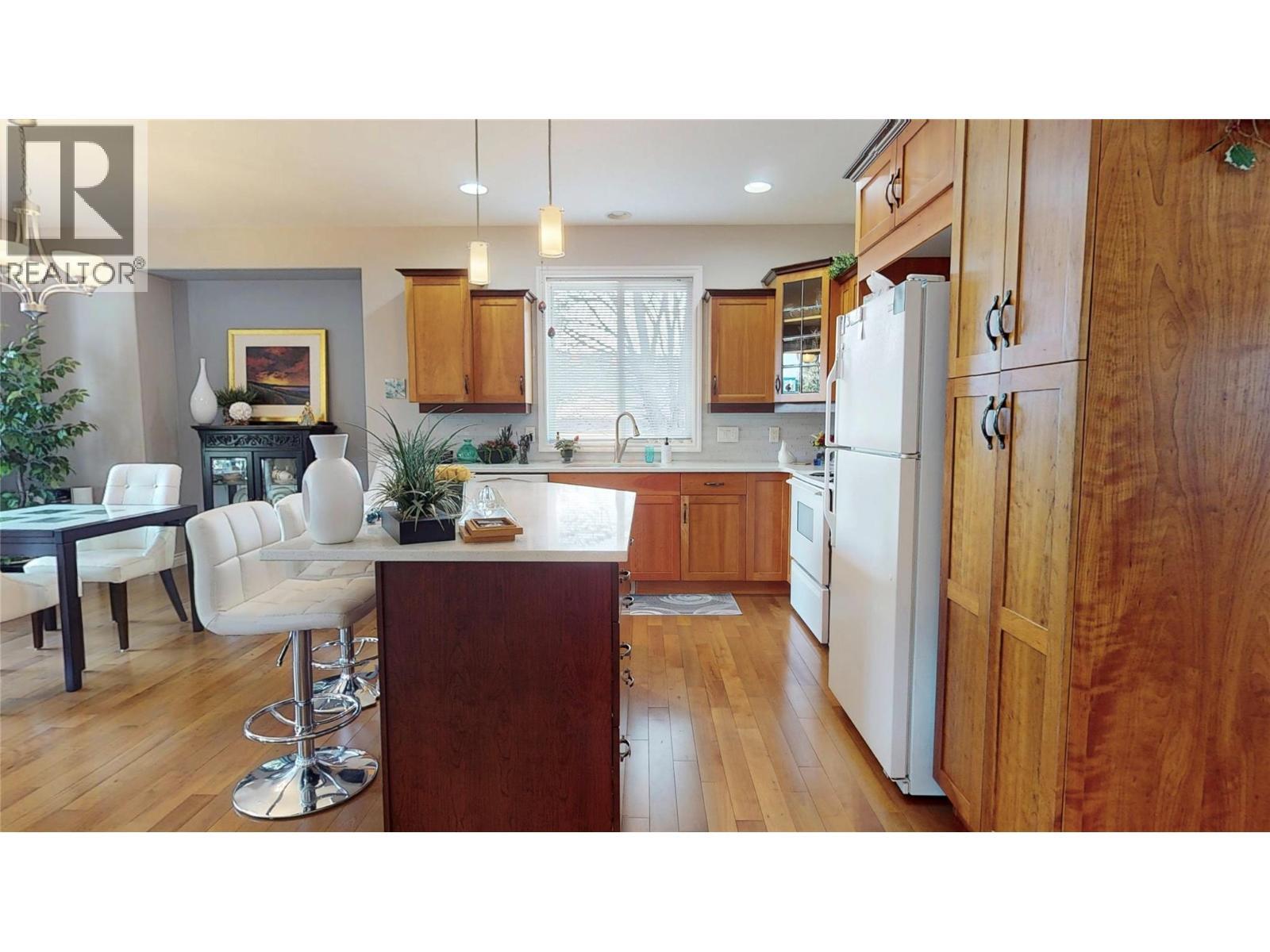 2523 Golf View Crescent. Blind Bay, British Columbia