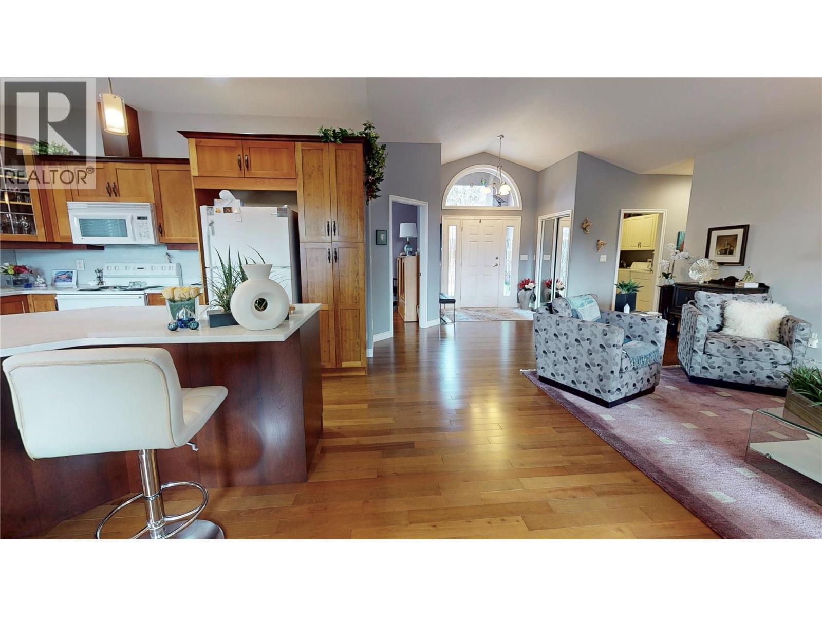 2523 Golf View Crescent. Blind Bay, British Columbia