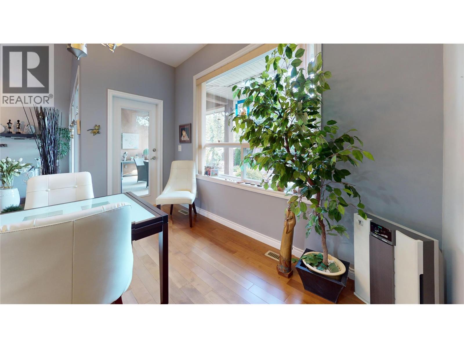 2523 Golf View Crescent. Blind Bay, British Columbia