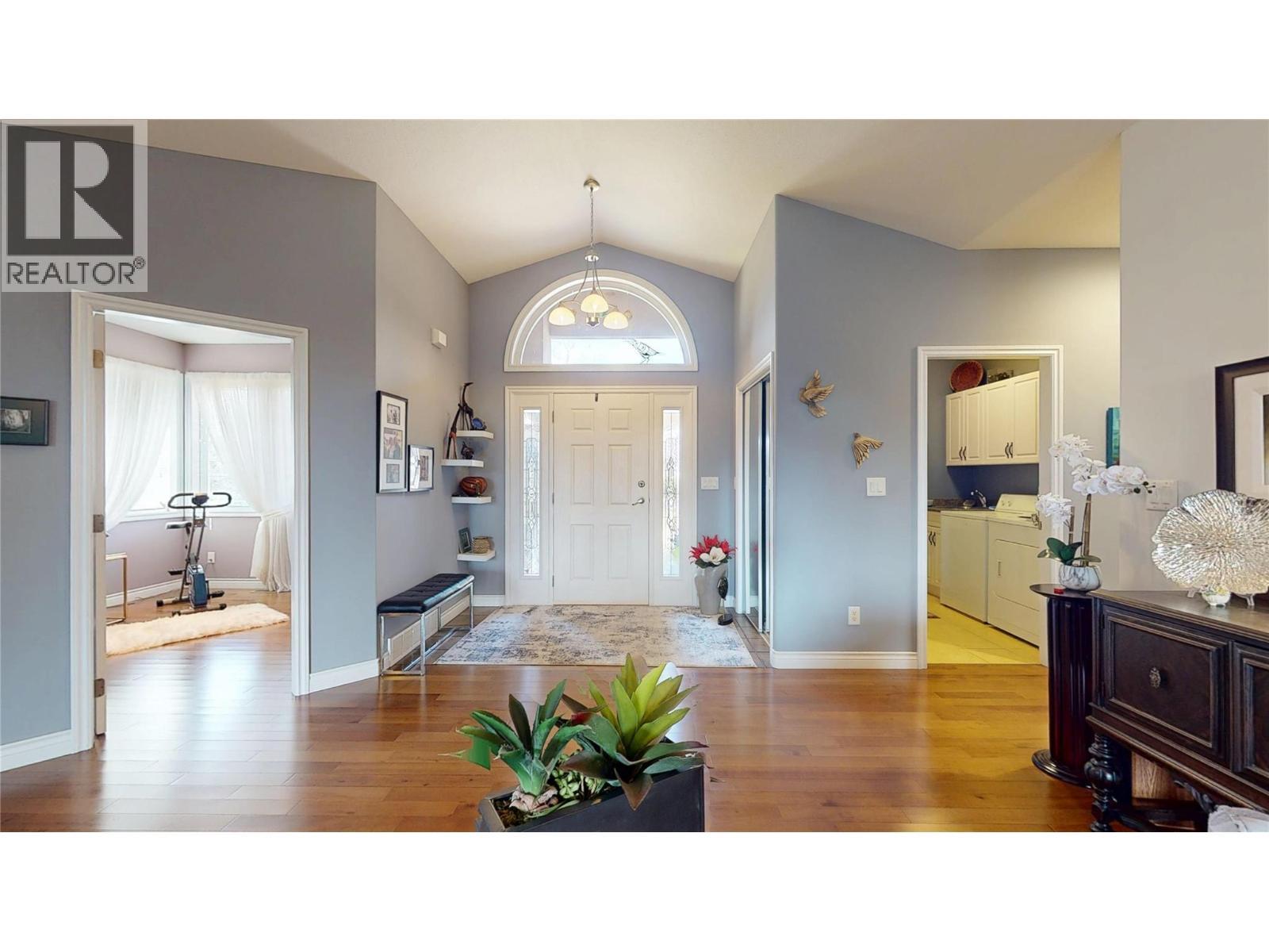 2523 Golf View Crescent. Blind Bay, British Columbia