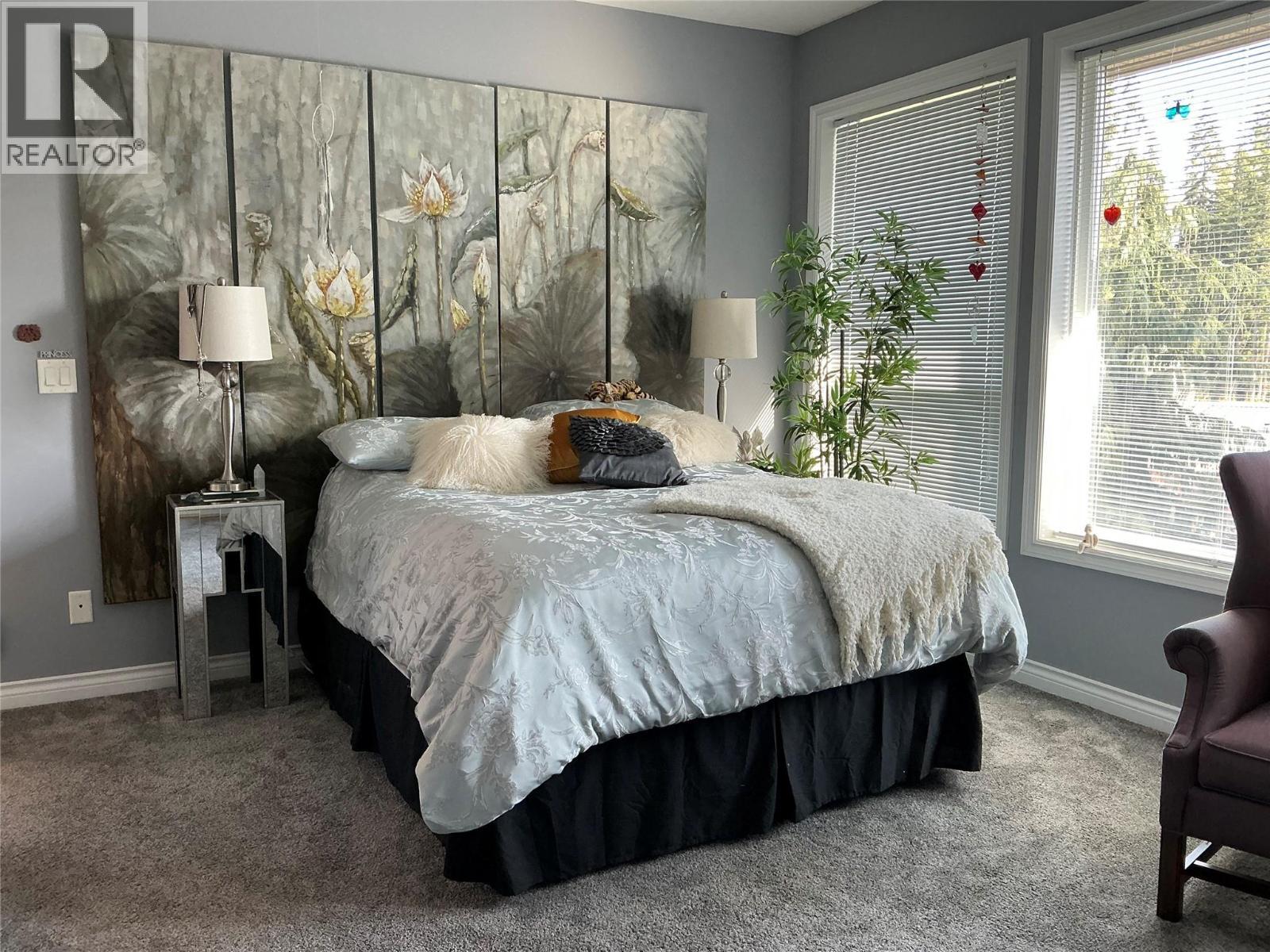 2523 Golf View Crescent. Blind Bay, British Columbia