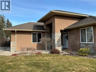 2523 Golf View Crescent. Blind Bay, British Columbia