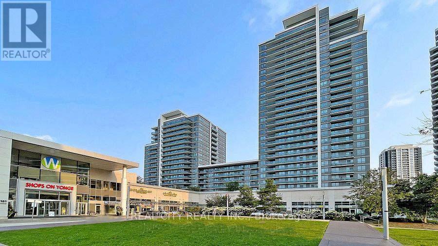 407 - 7167 Yonge Street, Markham (thornhill)
