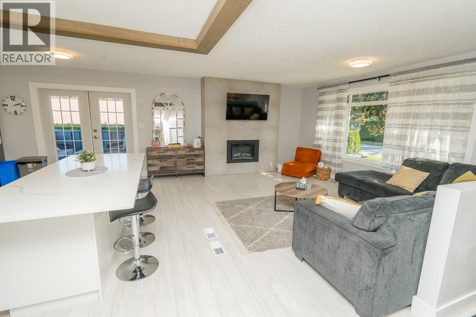 714 Young Road. Kelowna, British Columbia