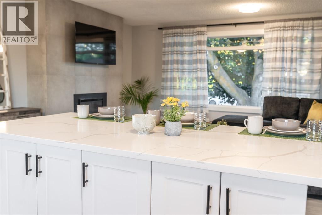 714 Young Road. Kelowna, British Columbia