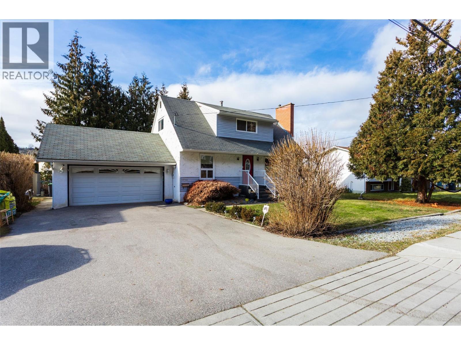 1710 Hollywood Road S. Kelowna, British Columbia