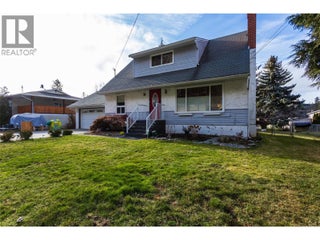 1710 Hollywood Road S. Kelowna, British Columbia