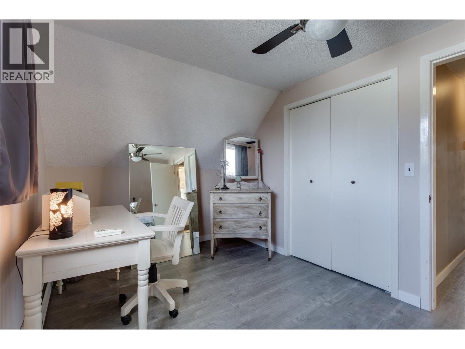 1710 Hollywood Road S. Kelowna, British Columbia