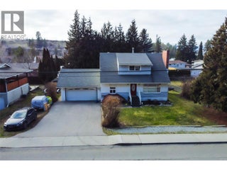 1710 Hollywood Road S. Kelowna, British Columbia