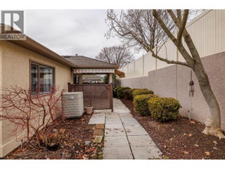 615 Glenmeadows Road Unit# 55. Kelowna, British Columbia