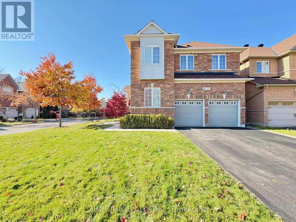 2 Wheatsheaf Street, Richmond Hill (oak Ridges Lake Wilcox)