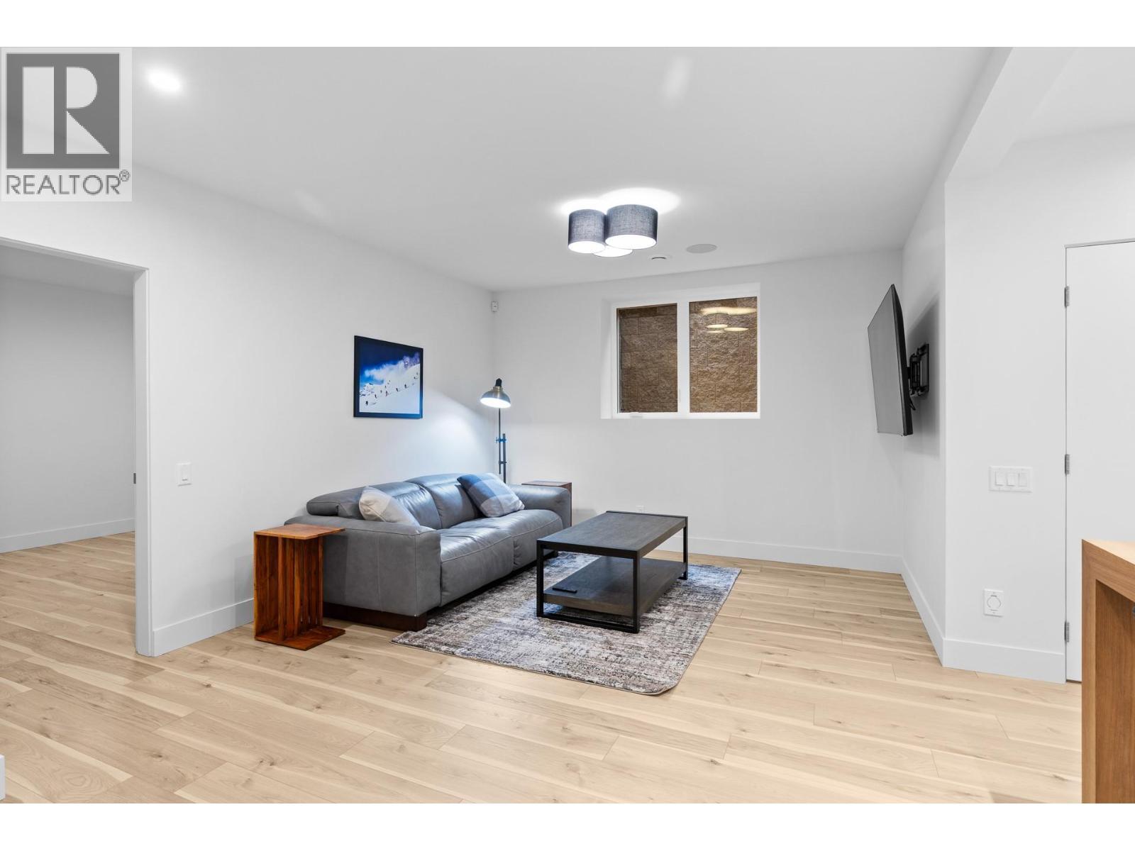 444 Sarsons Road. Kelowna, British Columbia