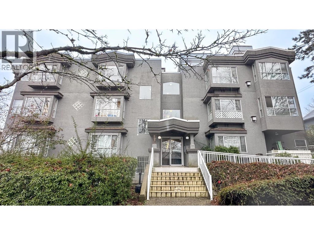 302 120 Garden Drive, Vancouver