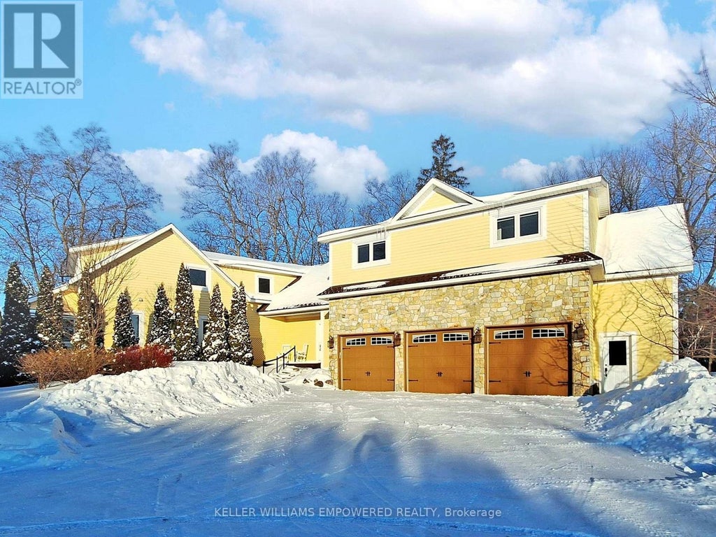 8 Macleod Estate Court, Richmond Hill (jefferson)