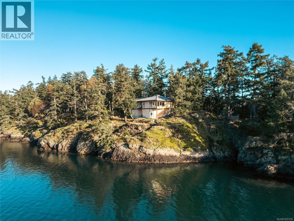 456 Scott Point Drive, Salt Spring