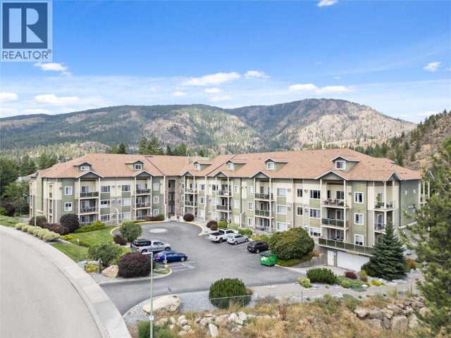 2120 Shannon Ridge Drive Unit# 102, West Kelowna