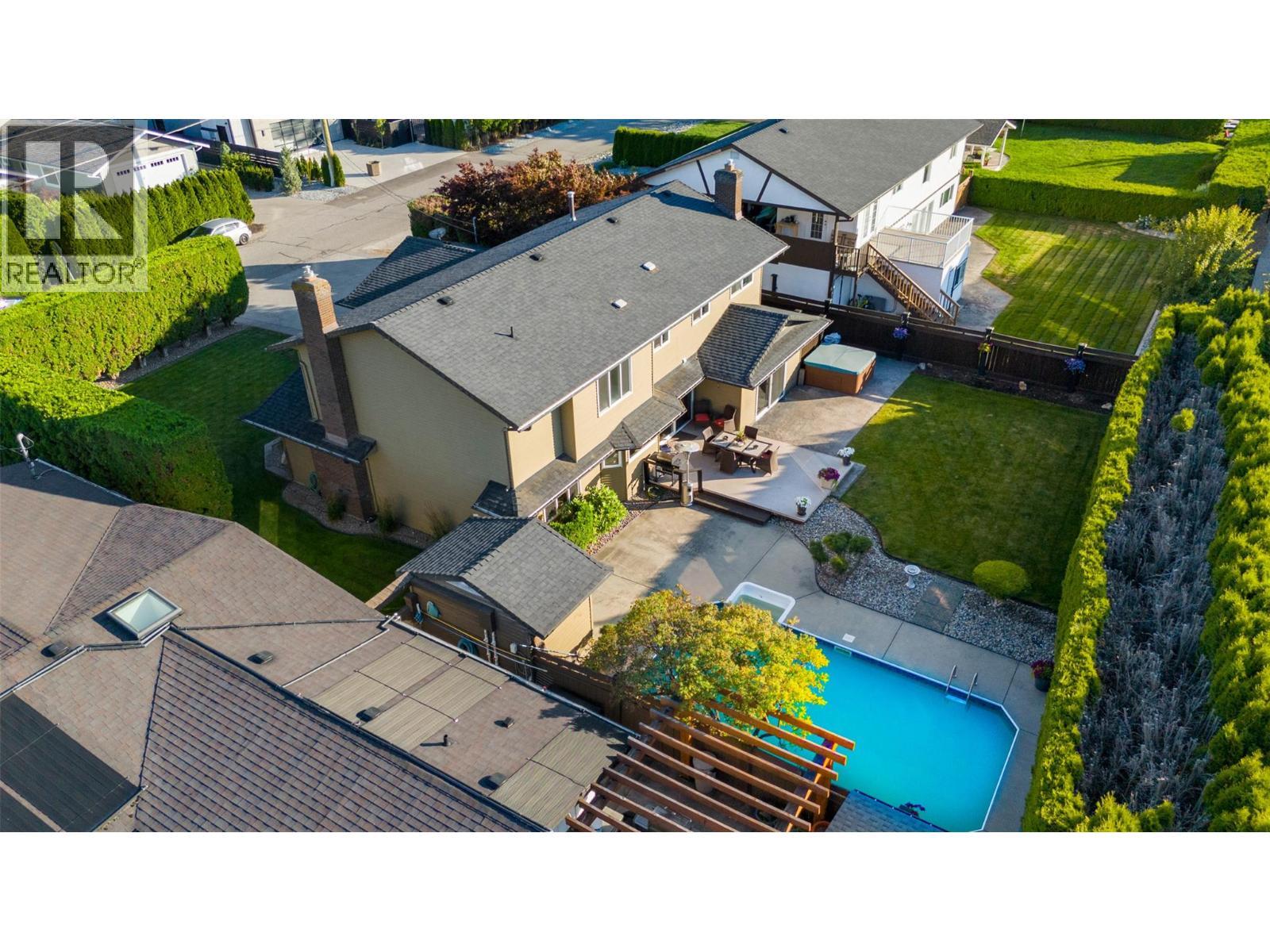 1638 Pritchard Drive. West Kelowna, British Columbia