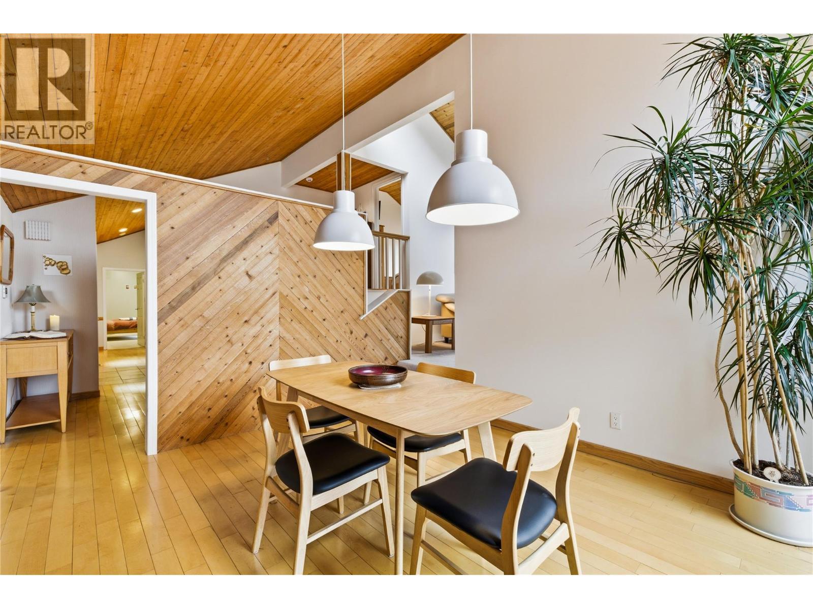 324 Clifton Road N. Kelowna, British Columbia