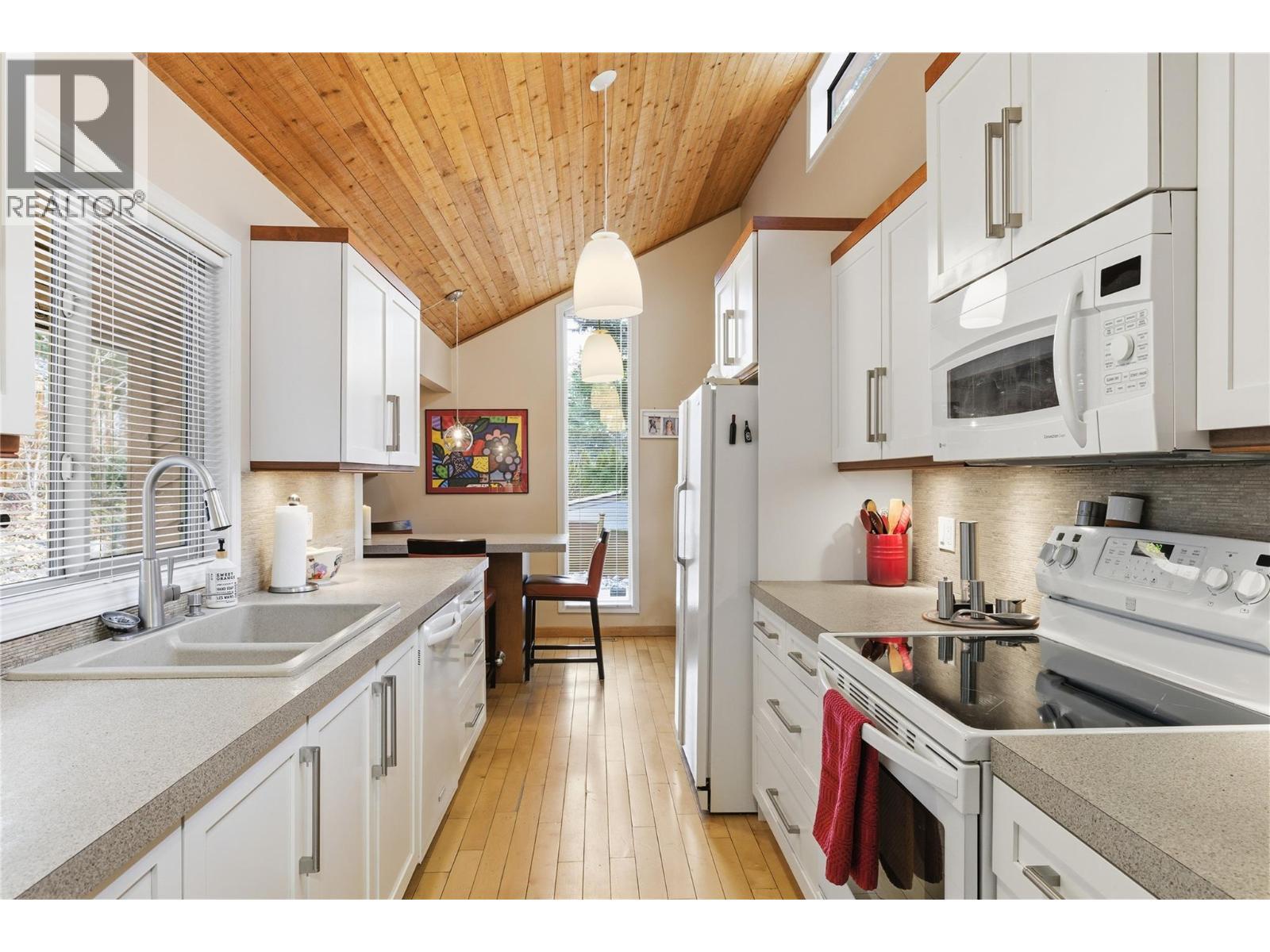 324 Clifton Road N. Kelowna, British Columbia