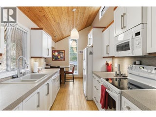 324 Clifton Road N. Kelowna, British Columbia