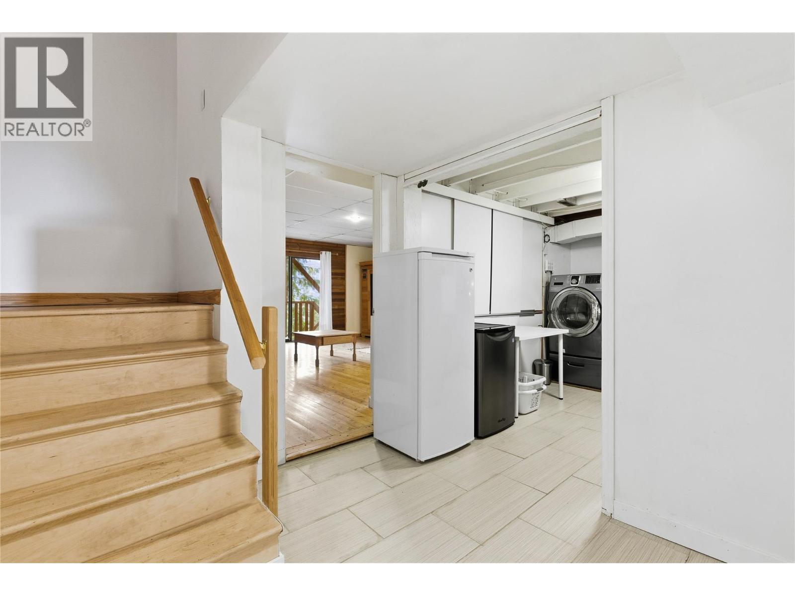 324 Clifton Road N. Kelowna, British Columbia