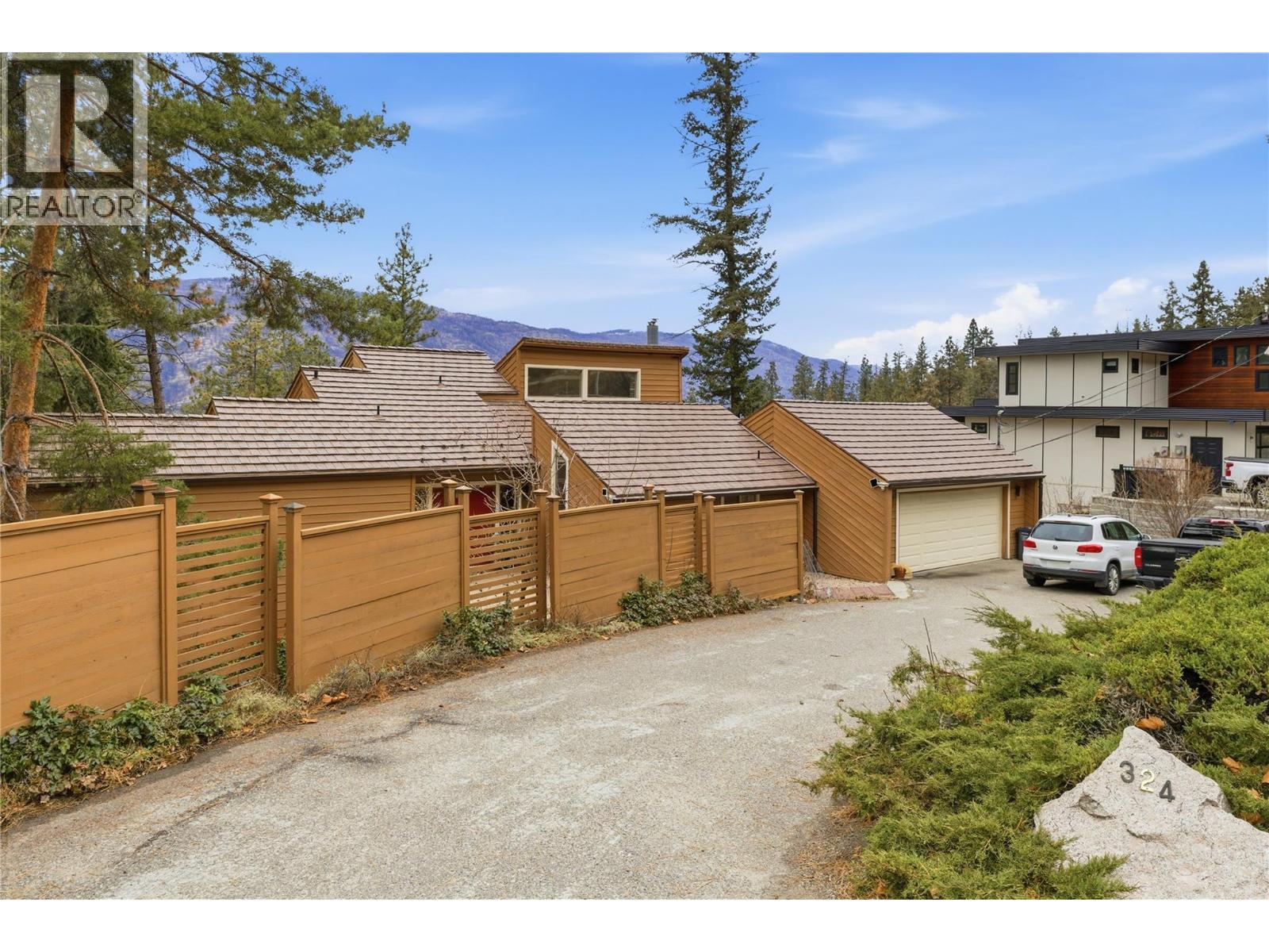 324 Clifton Road N. Kelowna, British Columbia